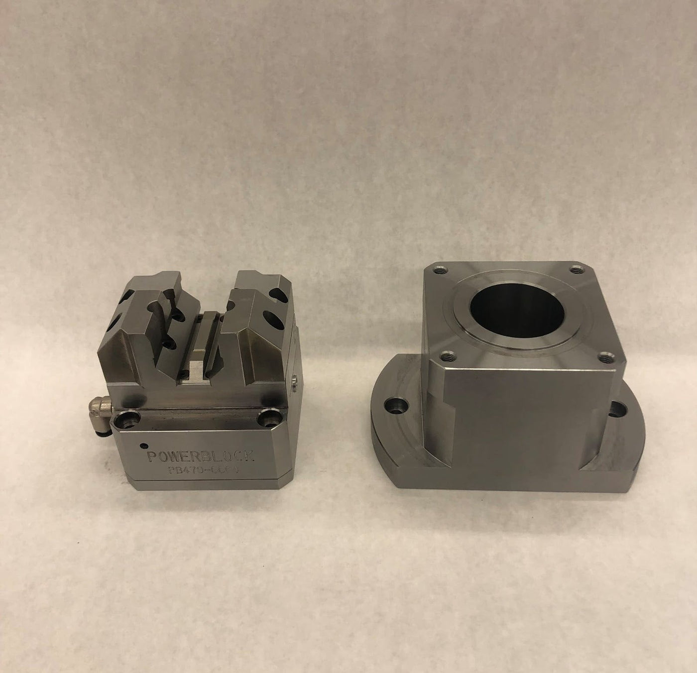 Automate Multi-Axis Milling With Dual-Chuck Rotary Workholding